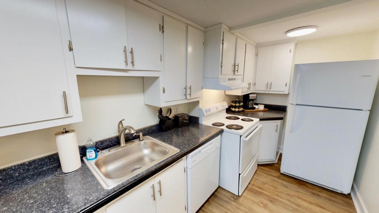 The Lofts At 107
