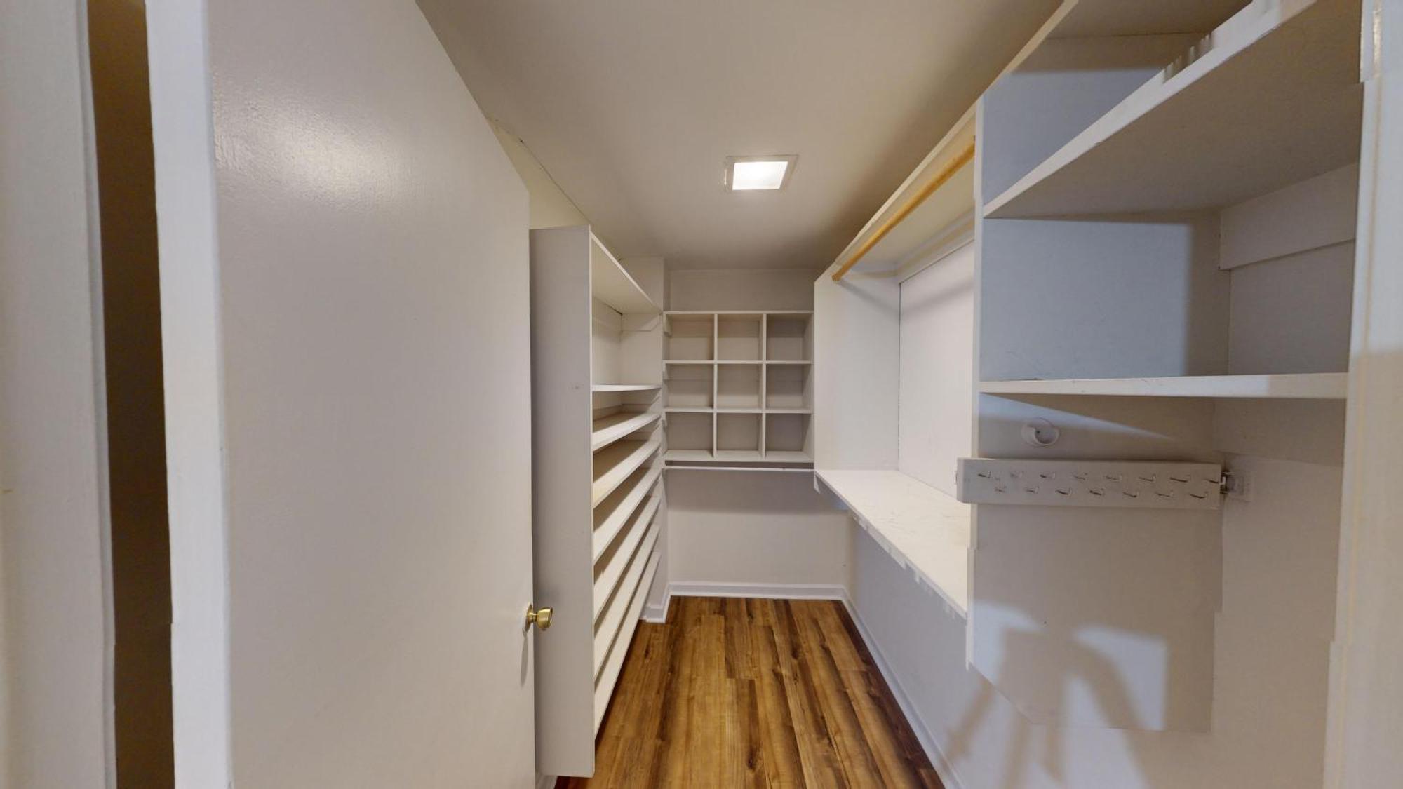 The Lofts At 107 Apart-hotel *