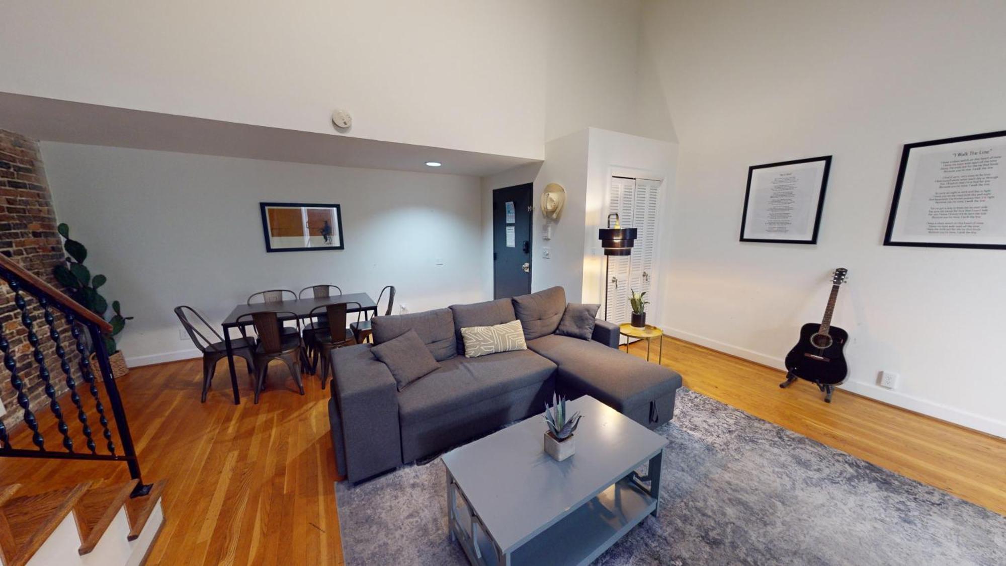 The Lofts At 107 *