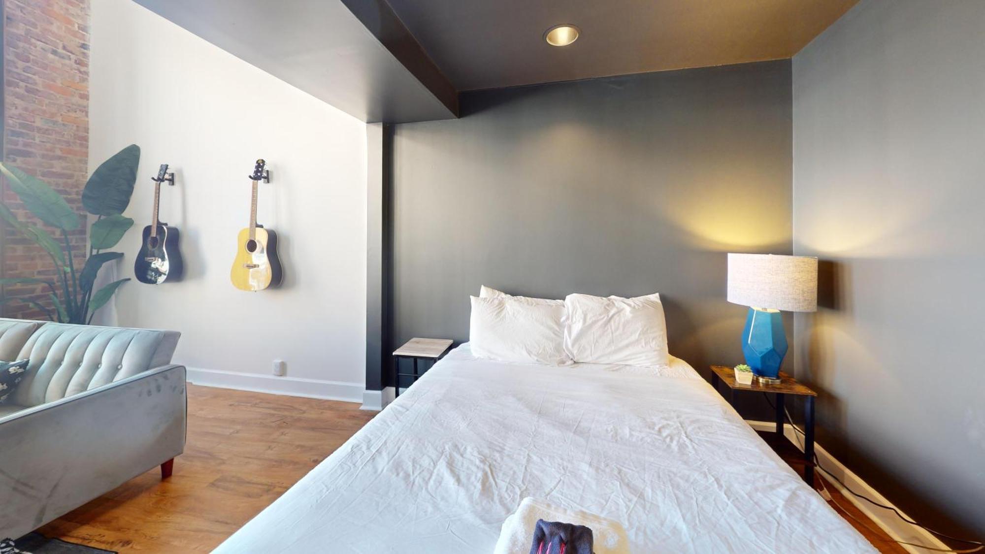 The Lofts At 107 Apart-hotel *