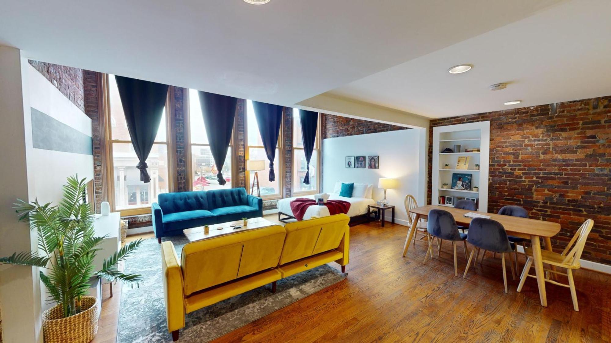 The Lofts At 107 *